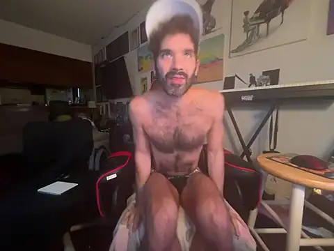 Snapshot of Pupscritch chatting on 2, 7, 2026 Pupscritch online show from 2, 7, 2026