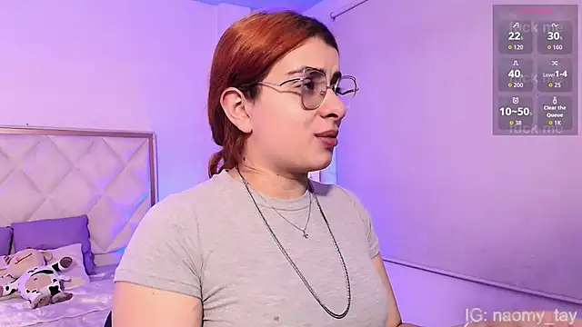 Naomy tay1 online show from 10, 11, 2025