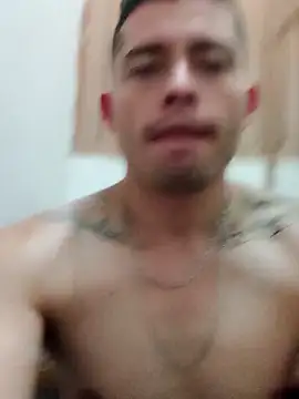 Snapshot of PitudoWuero chatting on 21, 9, 2025 PitudoWuero online show from 21, 9, 2025