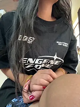 Snapshot of modelnishu chatting on 27, 2, 2026 modelnishu online show from 27, 2, 2026