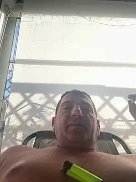 BULLBSX online show from 10, 4, 2026