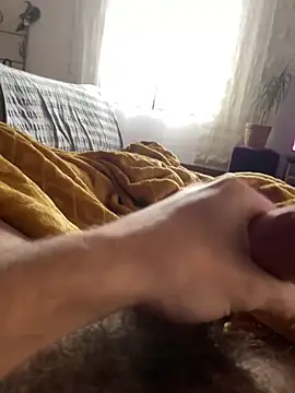 Snapshot of maxxoulax chatting on 4, 12, 2025 maxxoulax online show from 4, 12, 2025