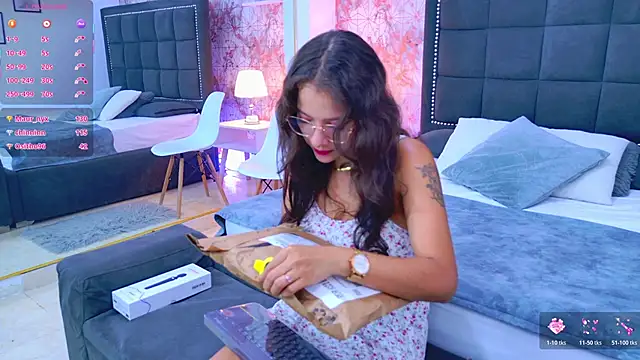 Angelique Angell online show from 18, 3, 2026