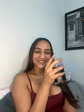 Snapshot of hannahhotwife chatting on 8, 8, 2026 hannahhotwife online show from 8, 8, 2026