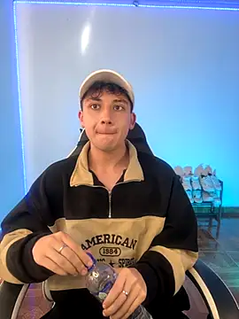 Snapshot of Casper___kyy chatting on 11, 9, 2025 Casper   kyy online show from 11, 9, 2025