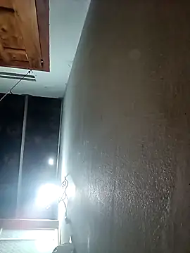 Snapshot of BigPussy178 chatting on 4, 11, 2025 BigPussy178 online show from 4, 11, 2025