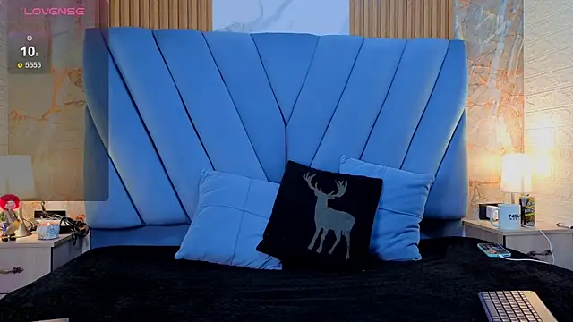 Snapshot of angel__red_ chatting on 13, 9, 2025 angel red online show from 13, 9, 2025