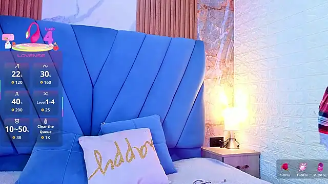 Snapshot of angel__red_ chatting on 2, 10, 2025 angel red online show from 2, 10, 2025