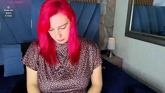 Snapshot of angel__red_ chatting on 30, 11, 2025 angel red online show from 30, 11, 2025