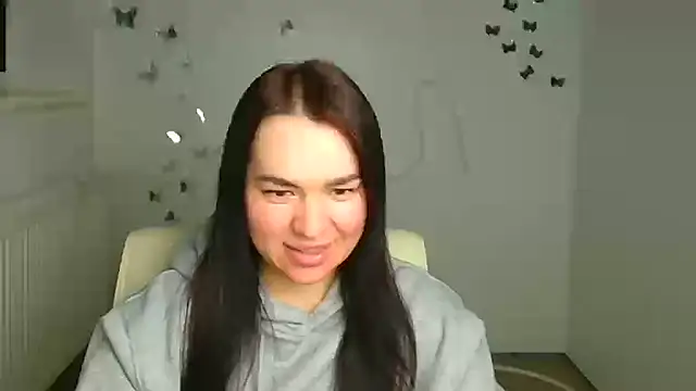 Snapshot of Lola_Saymyname chatting on 10, 4, 2026 Lola Saymyname online show from 10, 4, 2026
