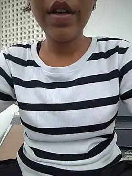 Snapshot of HOTSEXY_KAVYA chatting on 7, 8, 2026 HOTSEXY KAVYA online show from 7, 8, 2026