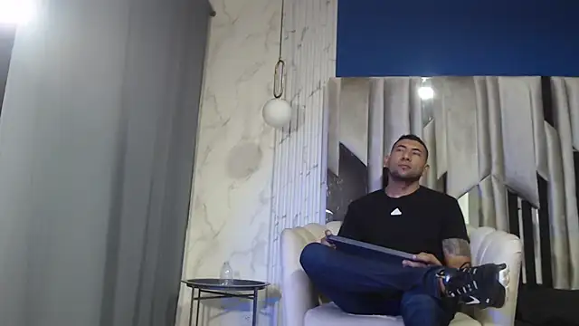 Morganandmegan online show from 25, 9, 2025