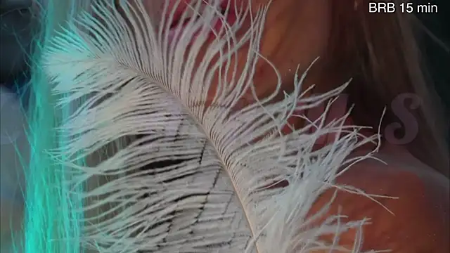 Snapshot of Alvuwkaa chatting on 8, 2, 2026 Alvuwkaa online show from 8, 2, 2026