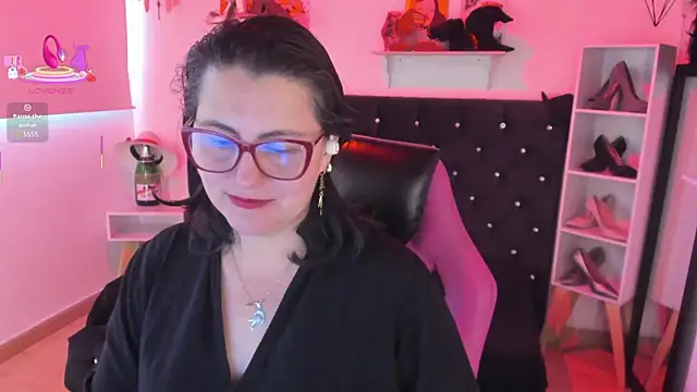 D Martii online show from 3, 10, 2025