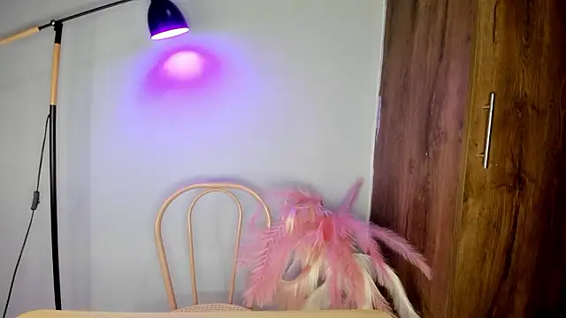 khate smith online show from 4, 3, 2026