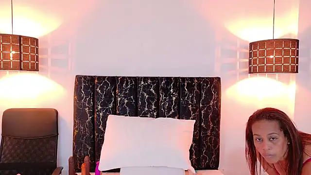 evvaa moon69 online show from 17, 4, 2026