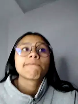 Snapshot of SofieLove_01 chatting on 6, 2, 2026 SofieLove 01 online show from 6, 2, 2026