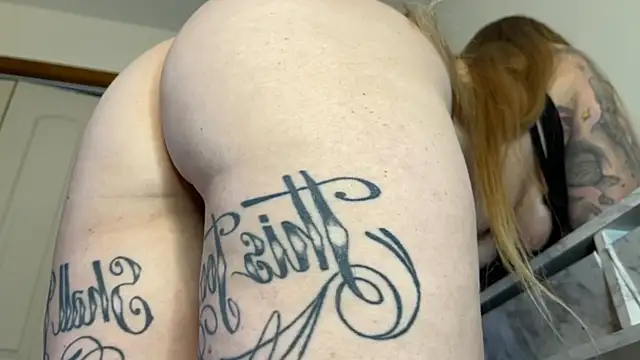 peachykatt online show from 1, 11, 2025