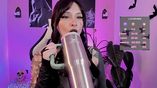 VelvetVampiree online show from 24, 9, 2025