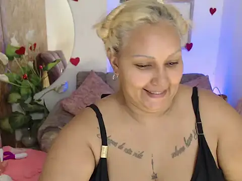 laleska montenegro online show from 25, 11, 2025