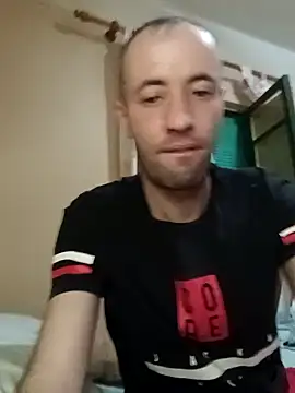 Snapshot of alexpo27 chatting on 22, 10, 2025 alexpo27 online show from 22, 10, 2025