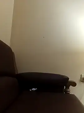 Snapshot of alexpo27 chatting on 24, 10, 2025 alexpo27 online show from 24, 10, 2025