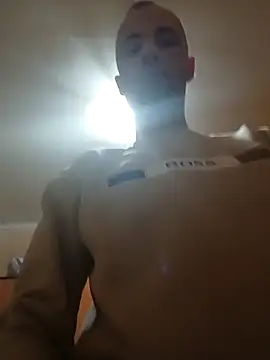 Snapshot of alexpo27 chatting on 2, 2, 2026 alexpo27 online show from 2, 2, 2026