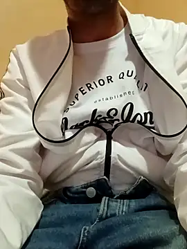 Snapshot of alexpo27 chatting on 22, 2, 2026 alexpo27 online show from 22, 2, 2026