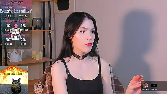 Snapshot of Sophie_SkyAngel chatting on 7, 10, 2025 Sophie SkyAngel online show from 7, 10, 2025