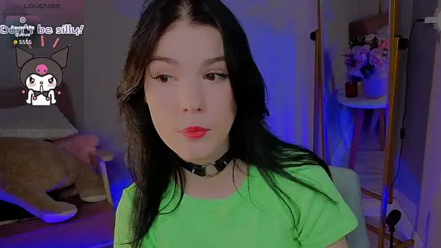 Snapshot of Sophie_SkyAngel chatting on 16, 10, 2025 Sophie SkyAngel online show from 16, 10, 2025