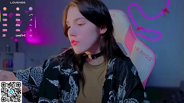 Snapshot of Sophie_SkyAngel chatting on 27, 3, 2026 Sophie SkyAngel online show from 27, 3, 2026