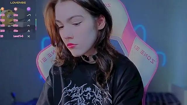 Sophie SkyAngel online show from 28, 5, 2026