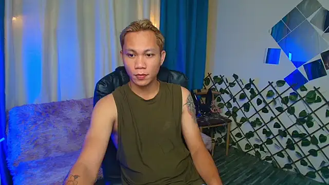 Snapshot of princenavheen chatting on 26, 5, 2026 princenavheen online show from 26, 5, 2026