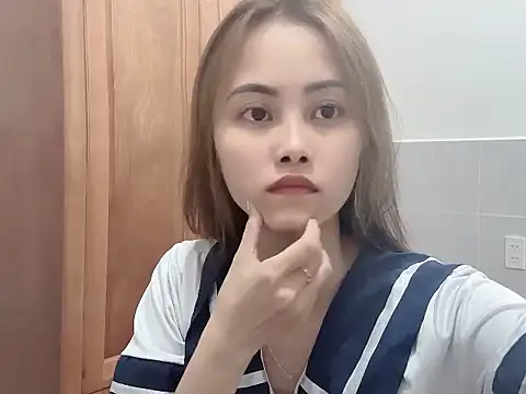 Snapshot of Truclynk1702 chatting on 16, 9, 2025 Truclynk1702 online show from 16, 9, 2025