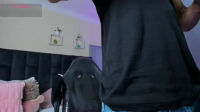 Leo santoro online show from 2, 2, 2026