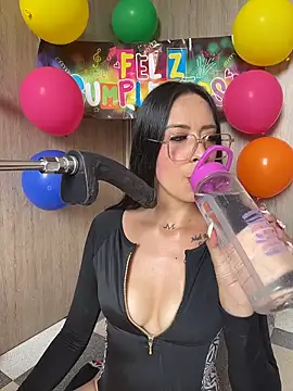 ValentinaBianchi online show from 2, 3, 2026