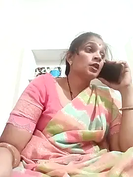 Snapshot of Chhaya_hot chatting on 8, 10, 2025 Chhaya hot online show from 8, 10, 2025