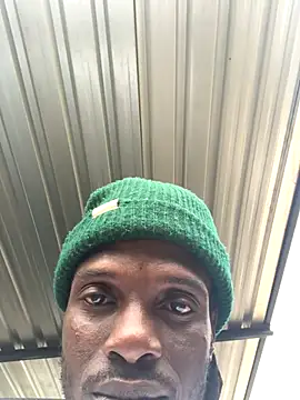 Snapshot of cuminsidebby chatting on 19, 10, 2025 cuminsidebby online show from 19, 10, 2025