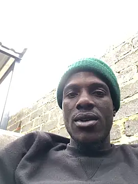 Snapshot of cuminsidebby chatting on 8, 11, 2025 cuminsidebby online show from 8, 11, 2025