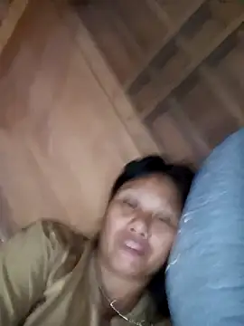 Snapshot of Bibilenu chatting on 7, 10, 2025 Bibilenu online show from 7, 10, 2025