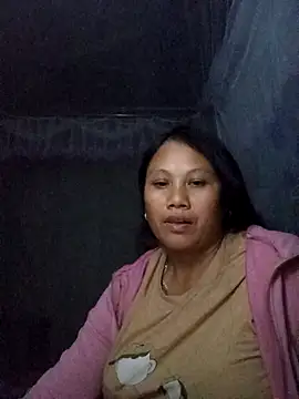 Snapshot of Bibilenu chatting on 2, 11, 2025 Bibilenu online show from 2, 11, 2025