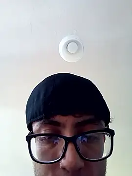 Snapshot of Jaleale33 chatting on 24, 9, 2025 Jaleale33 online show from 24, 9, 2025