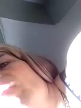 Snapshot of kaylikinky chatting on 14, 12, 2025 kaylikinky online show from 14, 12, 2025