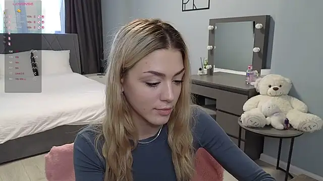 Snapshot of DariFlexy chatting on 23, 10, 2025 DariFlexy online show from 23, 10, 2025