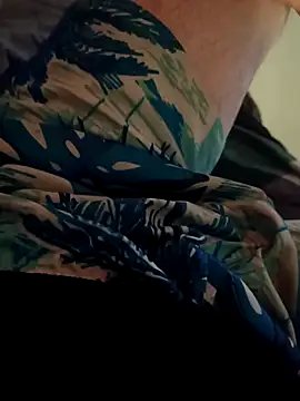 Snapshot of FitNhot_sam chatting on 17, 10, 2025 FitNhot sam online show from 17, 10, 2025