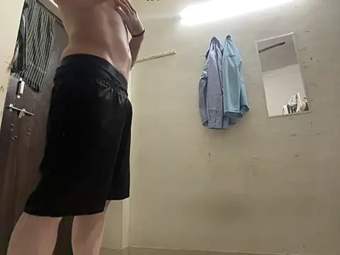 Snapshot of FitNhot_sam chatting on 24, 10, 2025 FitNhot sam online show from 24, 10, 2025