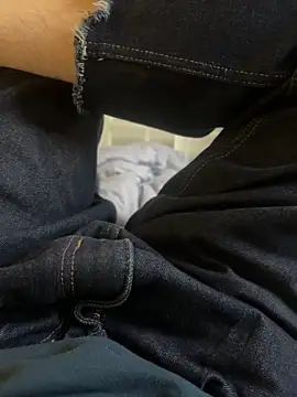 Snapshot of FitNhot_sam chatting on 2, 11, 2025 FitNhot sam online show from 2, 11, 2025