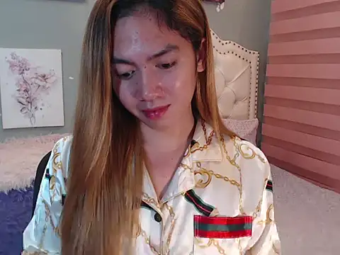 Snapshot of urGoddessChloexxx chatting on 8, 4, 2026 urGoddessChloexxx online show from 8, 4, 2026