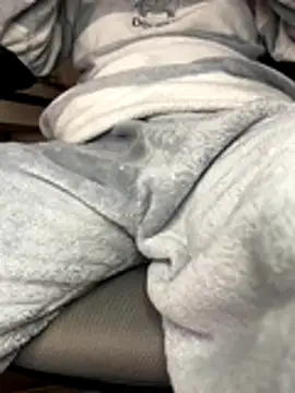 sonwmelt1 online show from 20, 10, 2025