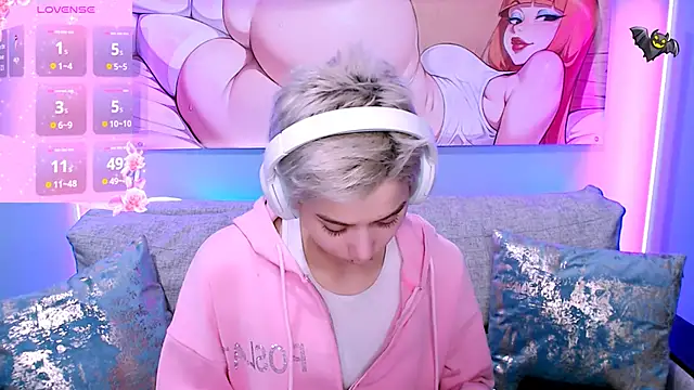 SophieAsh online show from 20, 11, 2025